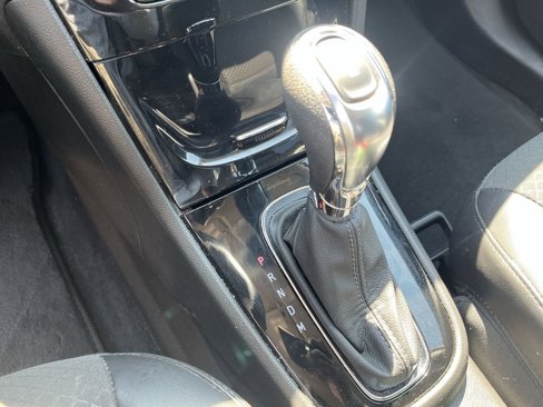 Used 2018 Buick Encore Sport Touring image 27