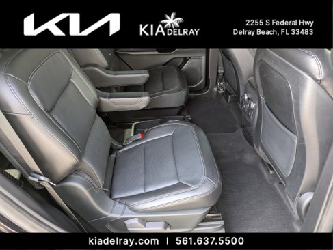 Used 2020 Ford Explorer Limited image 32