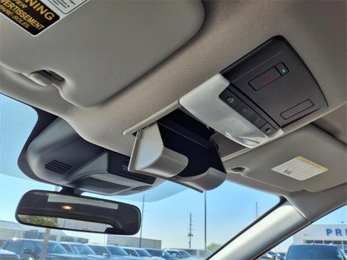 Used 2024 Nissan Rogue SV image 13