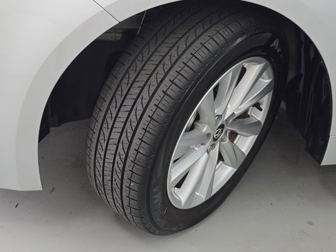 Used 2024 Toyota Corolla SE image 30