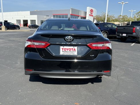 Used 2019 Toyota Camry LE image 7