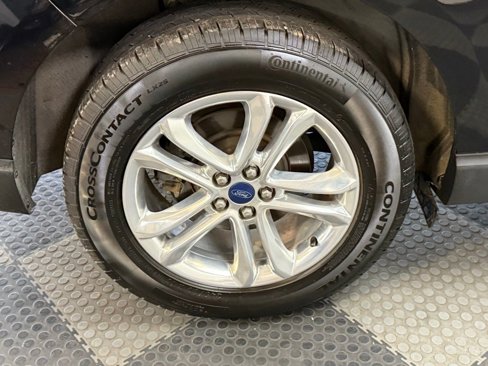 Used 2018 Ford Edge SEL w/ Equipment Group 201A image 21