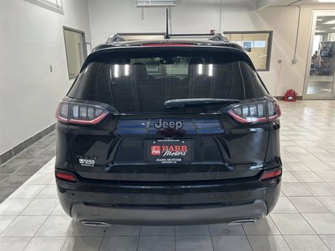 Used 2019 Jeep Cherokee High Altitude image 3