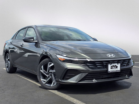 New 2025 Hyundai Elantra Sport image 30