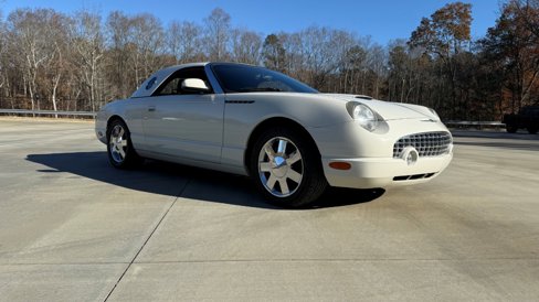 Used 2002 Ford Thunderbird image 7