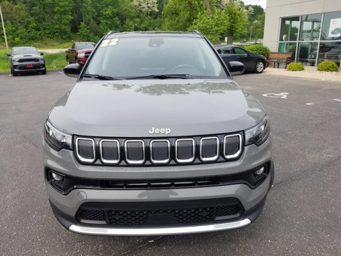 Certified 2022 Jeep Compass Limited image 2