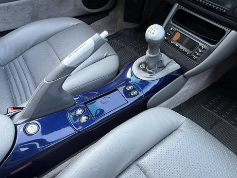 Used 2001 Porsche Boxster image 27