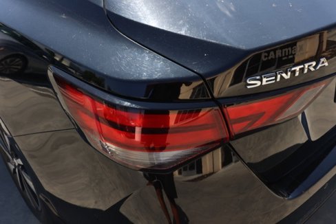 Used 2022 Nissan Sentra SV w/ SV Premium Package image 7