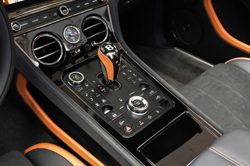 Used 2025 Bentley Continental GT Speed image 15