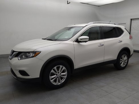 Used 2016 Nissan Rogue SV w/ SV Premium Package image 2