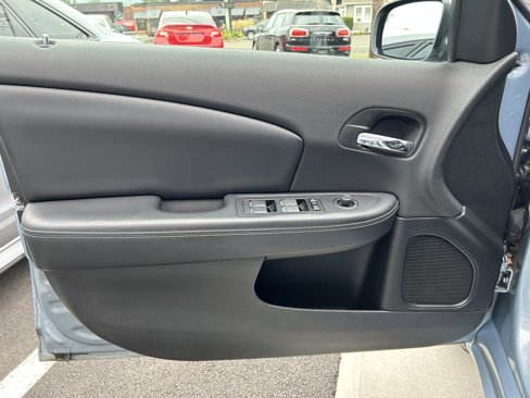 Used 2012 Chrysler 200 Limited image 13