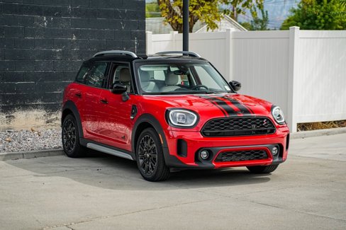 Certified 2023 MINI Cooper Countryman S w/ Signature Upholstery Package image 3