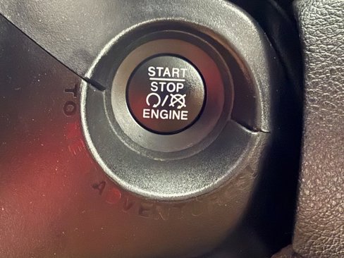 Used 2019 Jeep Renegade Latitude image 14