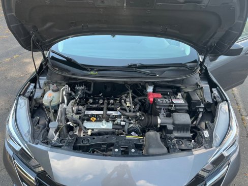 Used 2024 Nissan Versa S w/ Trunk Package image 28