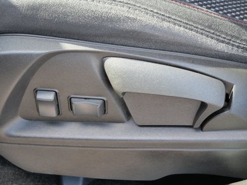 Used 2016 Chevrolet Equinox LT image 18