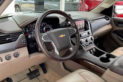 Used 2015 Chevrolet Suburban LT image 17