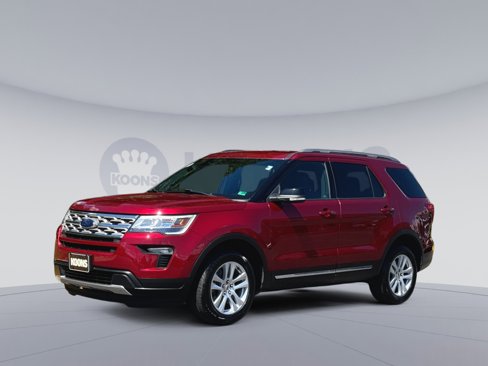 Used 2018 Ford Explorer XLT w/ Equipment Group 201A image 1