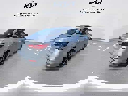Used 2023 Nissan Sentra SV w/ All-Weather Package image 8