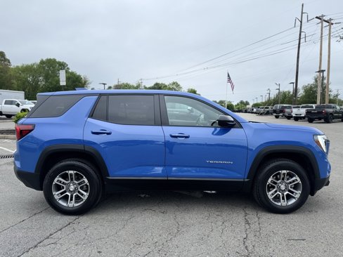 Used 2025 GMC Terrain Elevation image 7