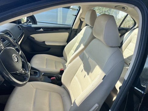 Used 2016 Volkswagen Jetta SEL w/ Lighting Package image 8