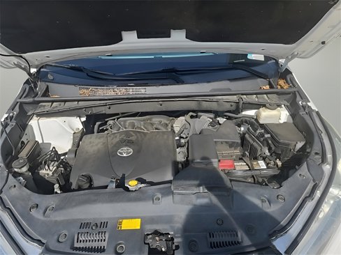 Used 2017 Toyota Highlander Plus image 59