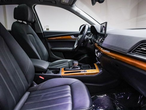 Used 2023 Audi Q5 2.0T Premium Plus w/ Premium Plus Package image 18