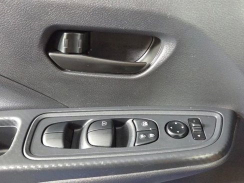 Used 2024 Nissan Versa S w/ S Plus Package image 28