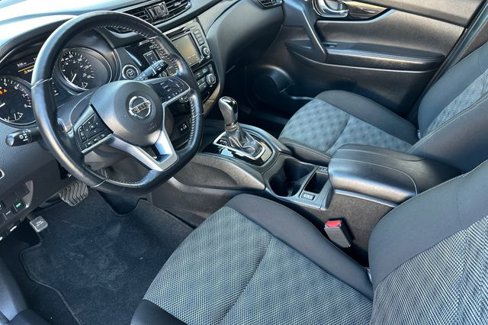 Used 2021 Nissan Rogue Sport SV image 13