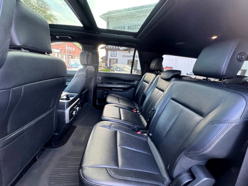 Used 2019 Ford Expedition Max XLT w/ Equipment Group 202A image 20