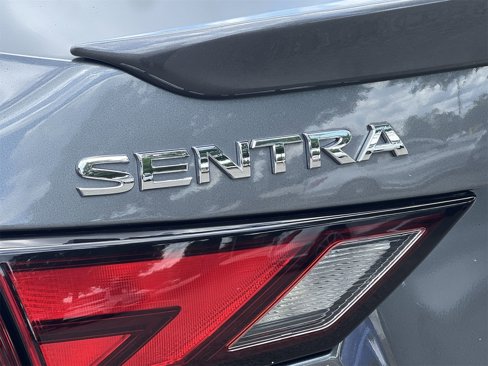 Certified 2022 Nissan Sentra SR image 29