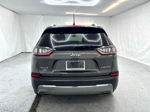 Used 2019 Jeep Cherokee Limited image 4