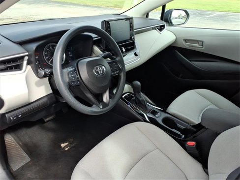 Certified 2022 Toyota Corolla LE image 10