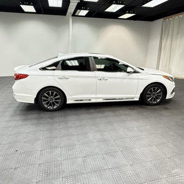 Used 2017 Hyundai Sonata Sport w/ Value Edition Package 02 image 6