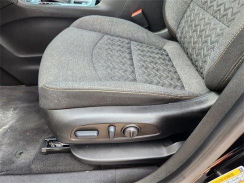 Used 2022 Chevrolet Equinox LT image 10