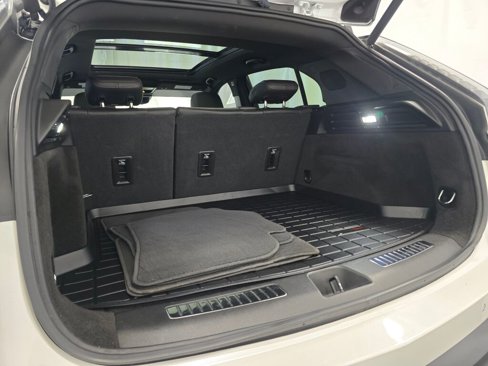 Used 2023 Cadillac XT4 Sport image 22