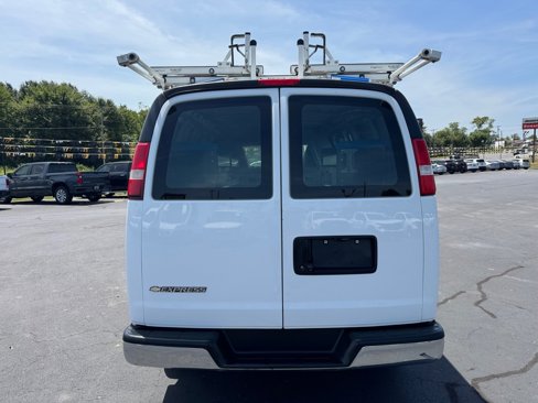 Used 2019 Chevrolet Express 2500 w/ Driver Convenience Package image 4