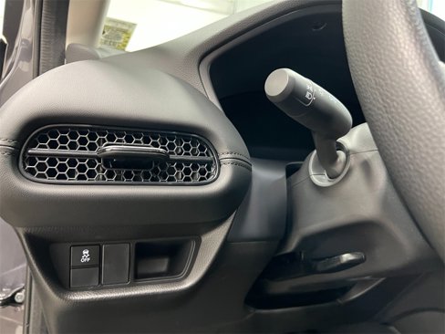 New 2023 Honda HR-V LX image 14
