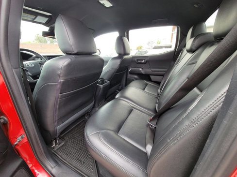 Used 2020 Toyota Tacoma 4x4 Double Cab image 28