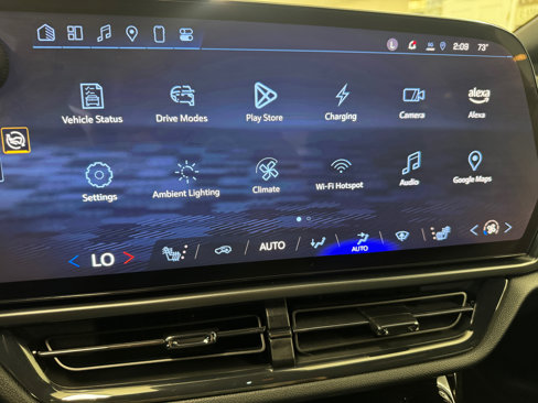 Used 2025 Chevrolet Equinox EV RS image 15