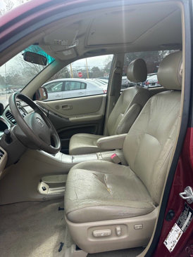Used 2004 Toyota Highlander Limited image 8