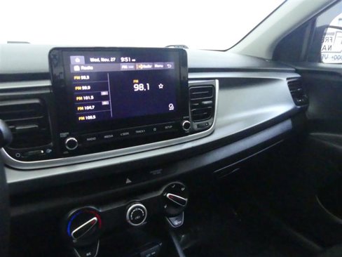 Used 2021 Kia Rio LX image 10
