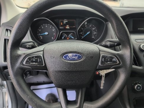Used 2018 Ford Focus S image 17