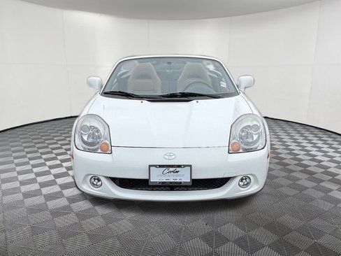 Used 2004 Toyota MR2 image 9