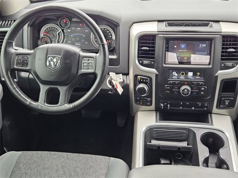 Used 2018 RAM 1500 Big Horn image 25