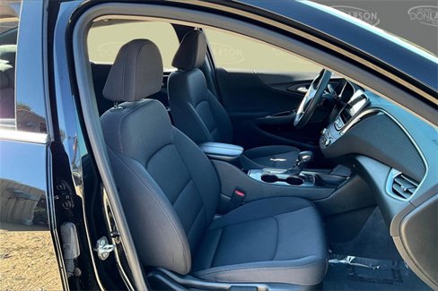Used 2024 Chevrolet Malibu LT image 15