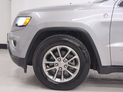 Used 2015 Jeep Grand Cherokee Limited w/ Luxury Group II image 29
