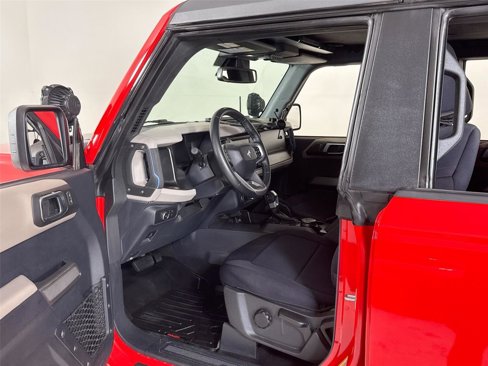 Used 2022 Ford Bronco Wildtrak image 11