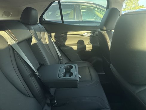 Used 2022 Buick Envision Essence w/ Sport Touring Package image 10