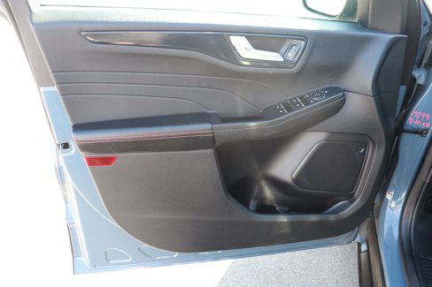 Used 2024 Ford Escape ST-Line image 8