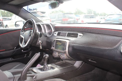 Used 2014 Chevrolet Camaro LT image 12